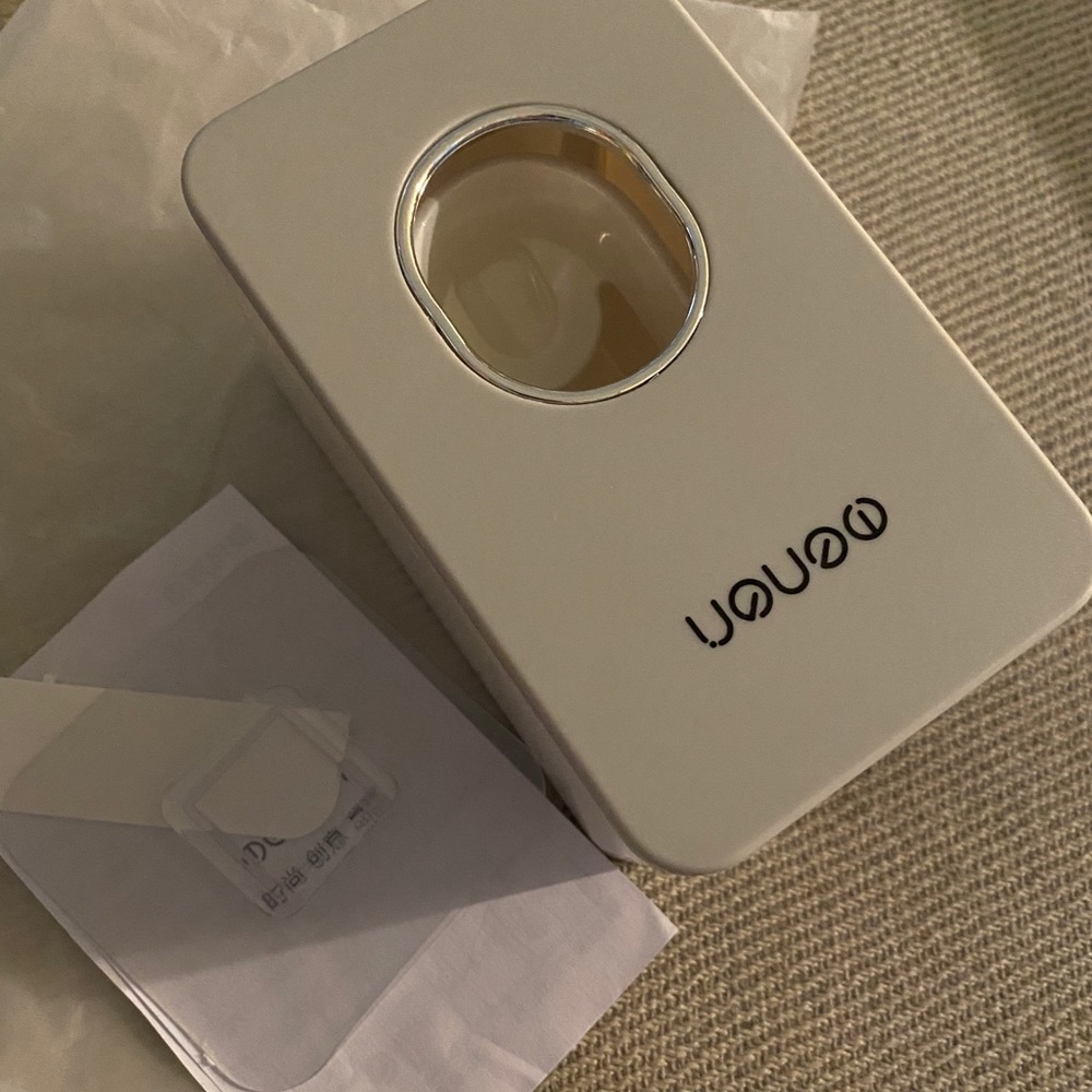 Toothpaste dispenser - Picture 2 of 4
